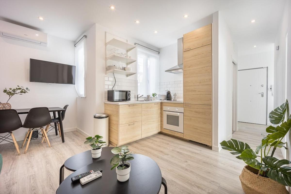 Espacioso Apartamento En El Centro De Madrid Exterior foto